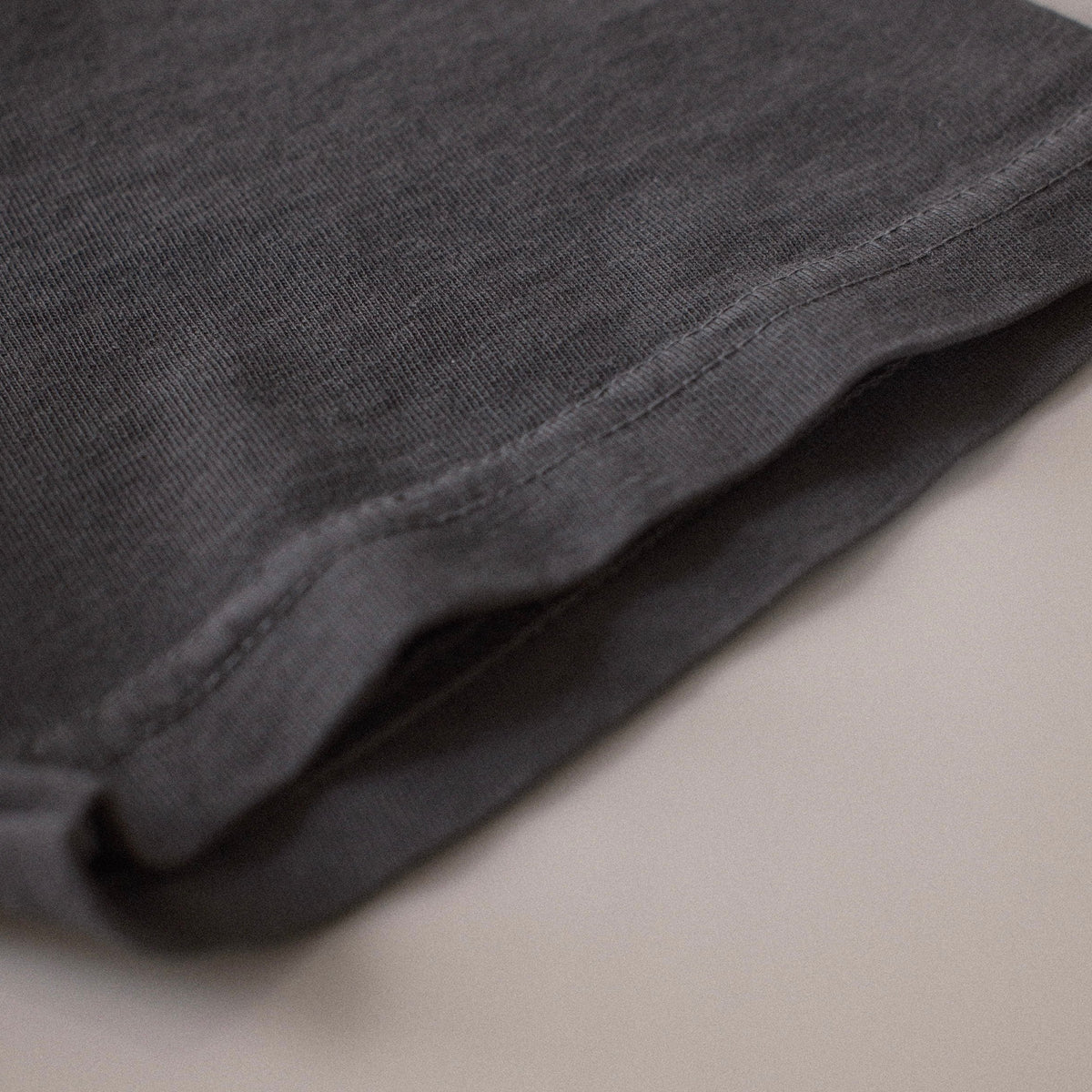 Sleeve hem detail