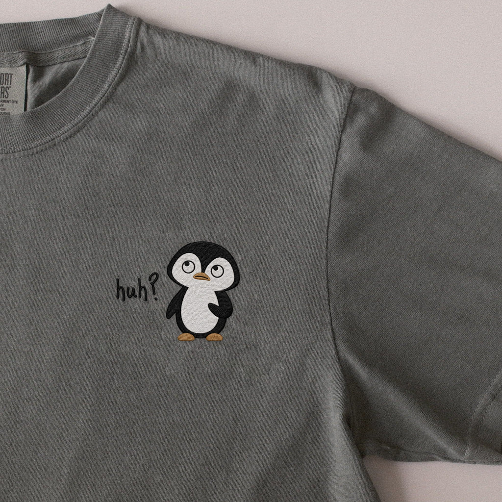 Huh? embroidered t-shirt in Moss