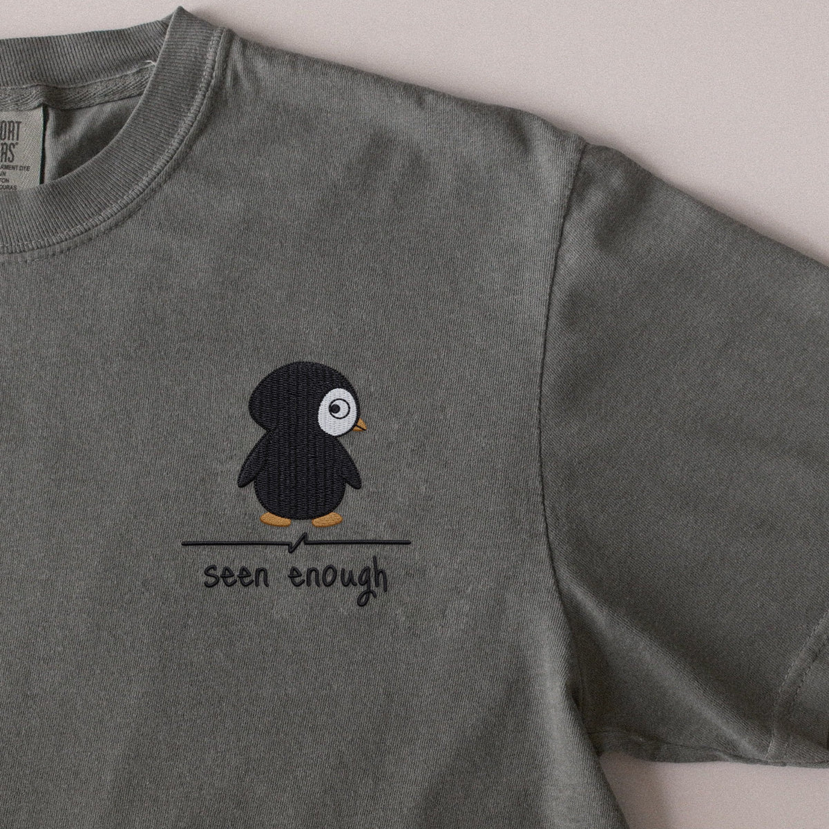 Seen Enough embroidered t-shirt in Moss