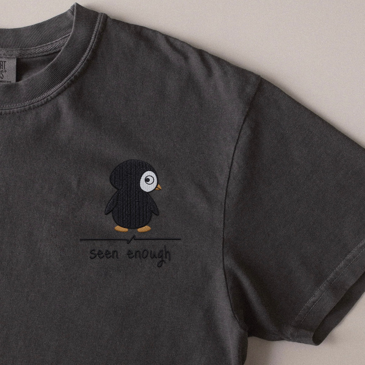 Seen Enough embroidered t-shirt in Pepper