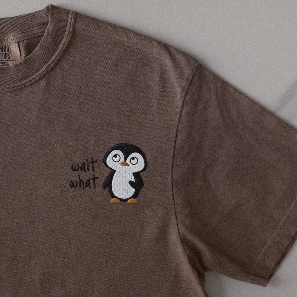 Wait What embroidered t-shirt in Espresso